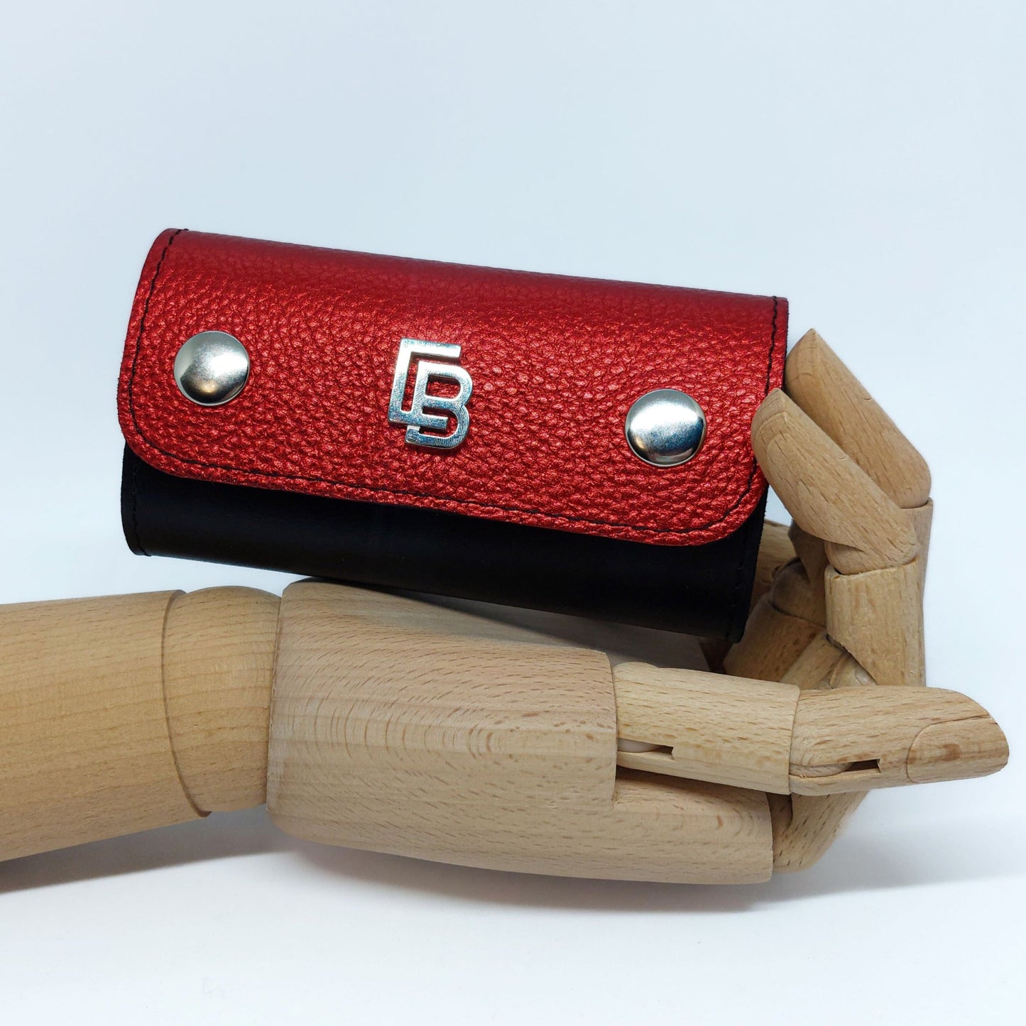 Bőr dupla olló tok, ollótok, egyedi tok, műköröm, tanfolyam, oktatás, géll lakk, műköröm oktatás, technikai tanfolyam, műköröm továbbképzés, bőrtok, bőr tok, egyedi bőr tok, bőr frézer tok, csiszolófejtok, csiszolófej, frézer, hand made, kézzel készült